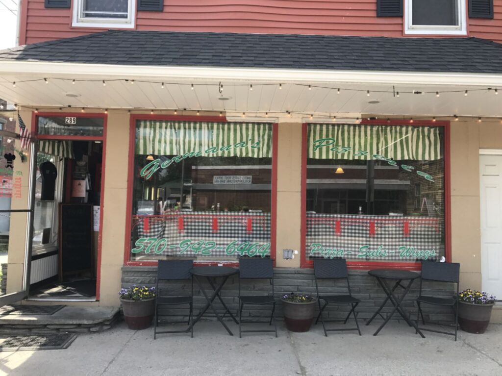 Germana's Pizzeria 1